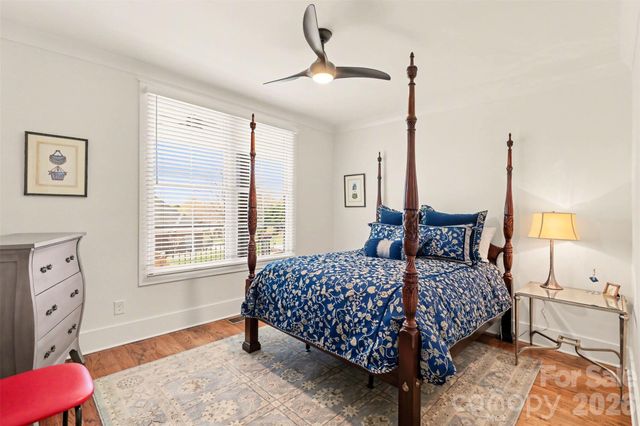 302 Forest Bay Court, Belmont, NC 28012