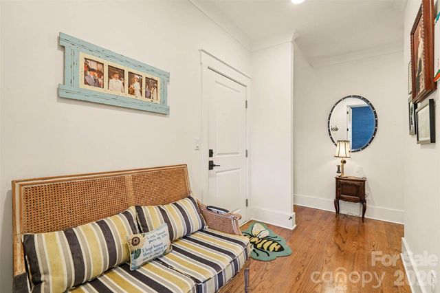 302 Forest Bay Court, Belmont, NC 28012