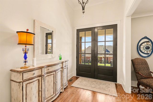 302 Forest Bay Court, Belmont, NC 28012