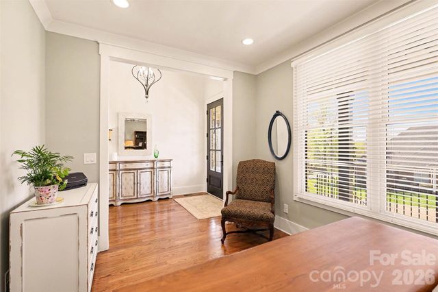 302 Forest Bay Court, Belmont, NC 28012