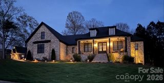 302 Forest Bay Court, Belmont, NC 28012