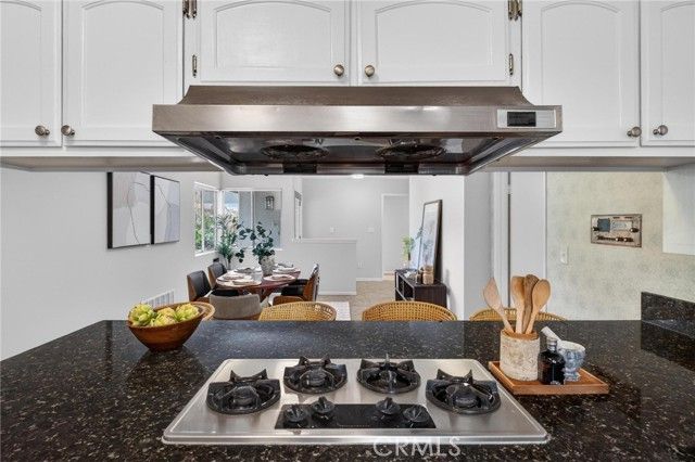 912 Adelante, Los Angeles, CA 90042