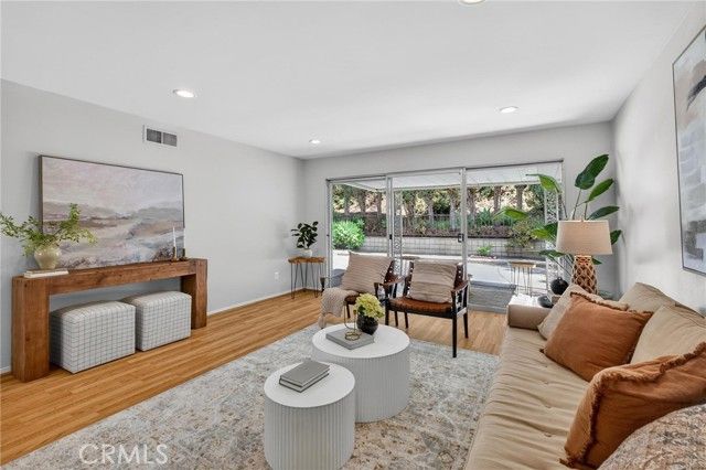 912 Adelante, Los Angeles, CA 90042