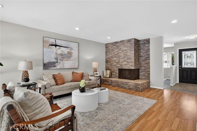 912 Adelante, Los Angeles, CA 90042