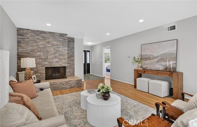 912 Adelante, Los Angeles, CA 90042