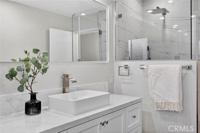 912 Adelante, Los Angeles, CA 90042