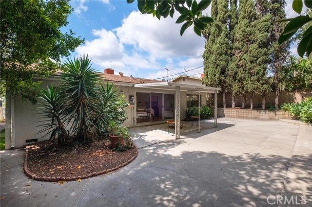 912 Adelante, Los Angeles, CA 90042