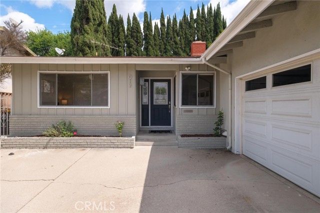 912 Adelante, Los Angeles, CA 90042