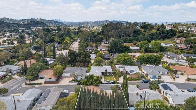 912 Adelante, Los Angeles, CA 90042