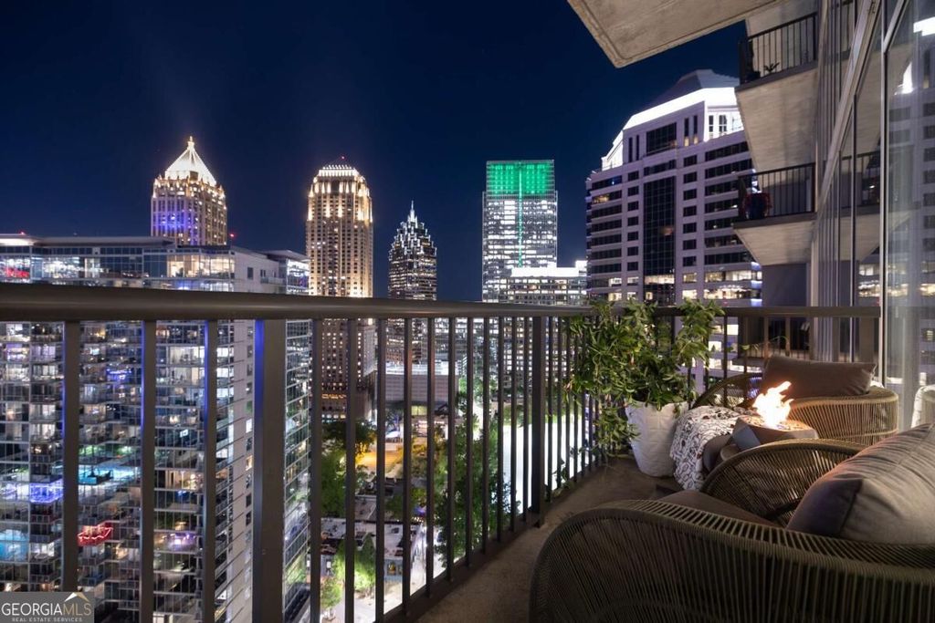 1080 Peachtree Street NE 2011, Atlanta, GA 30309 — photo 2