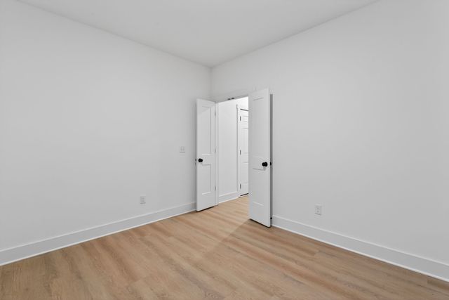 1721 Sharpstone Drive, Columbia, TN 38401