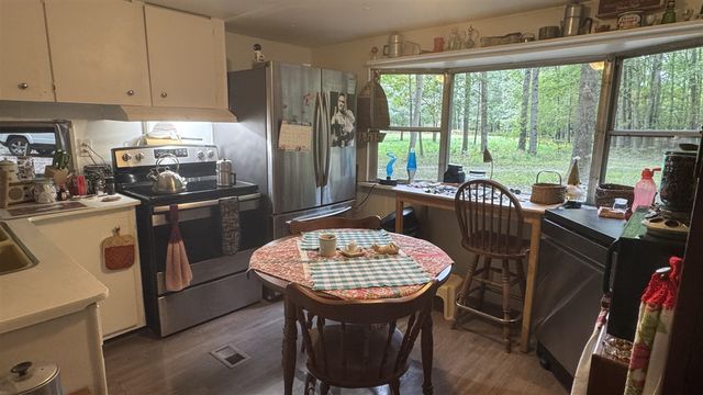 2404 Bialik Road, Manistee, MI 49660