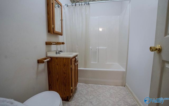 514 Curry Chapel Road, Somerville, AL 35670