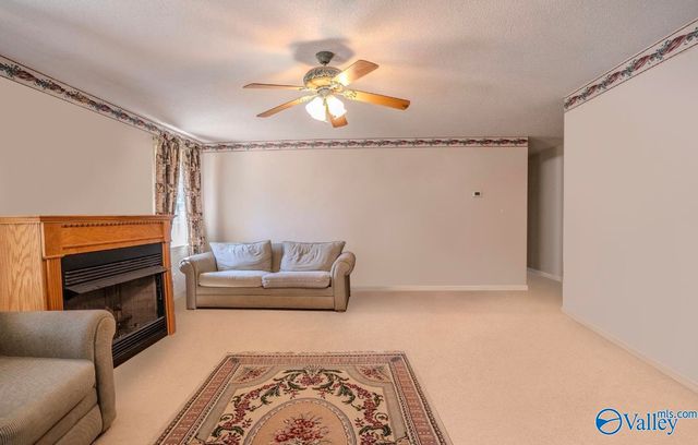 514 Curry Chapel Road, Somerville, AL 35670