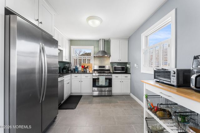 3 Cornell Drive, Hazlet, NJ 07730