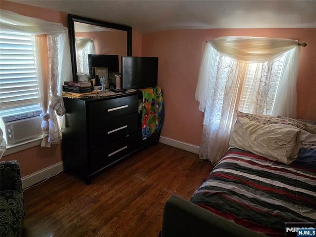 130 Greenbrook 4A, Englewood, NJ 07631