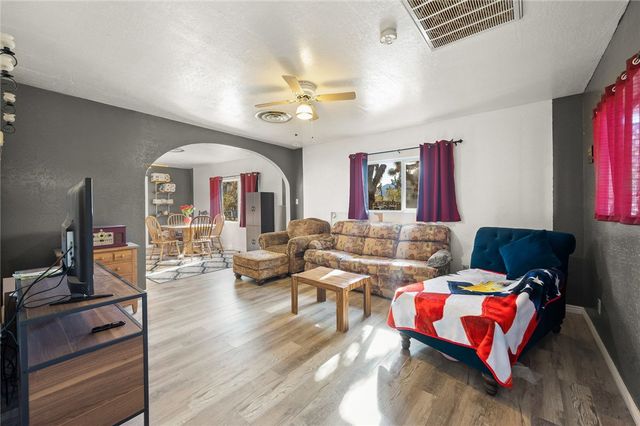 26226 N Tamarisk Street, Meadview, AZ 86444