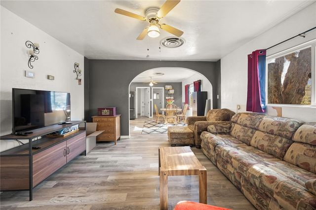 26226 N Tamarisk Street, Meadview, AZ 86444