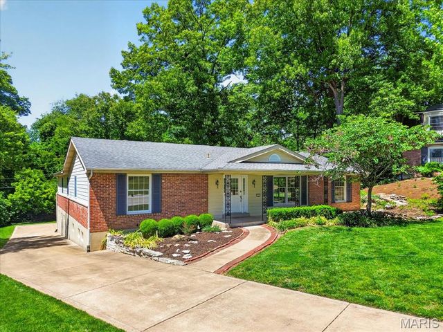 331 Wildforest Drive, Ballwin, MO 63011