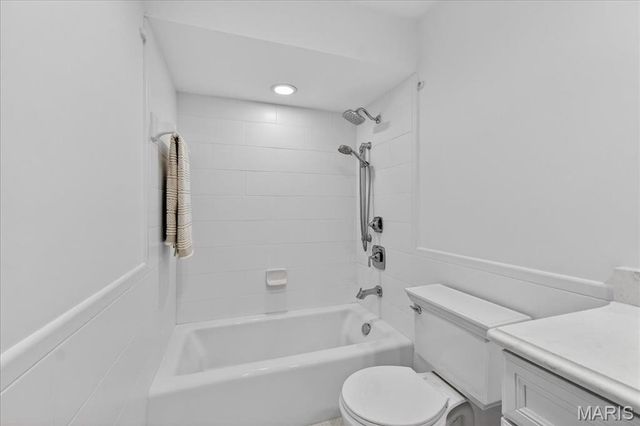 331 Wildforest Drive, Ballwin, MO 63011
