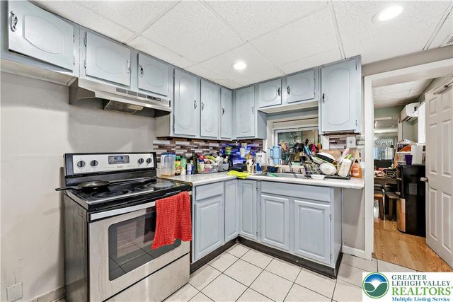 732 North 10th Street, Allentown City, PA 18102