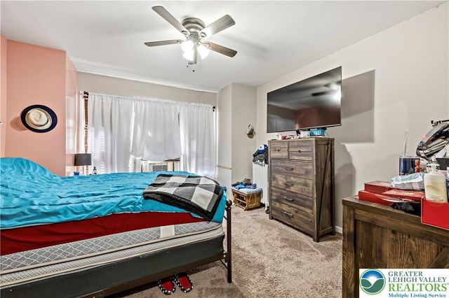 732 North 10th Street, Allentown City, PA 18102