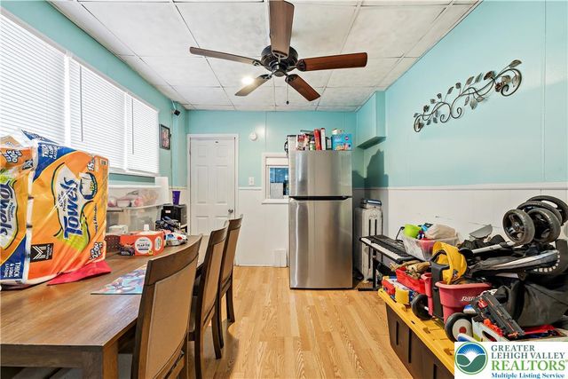 732 North 10th Street, Allentown City, PA 18102