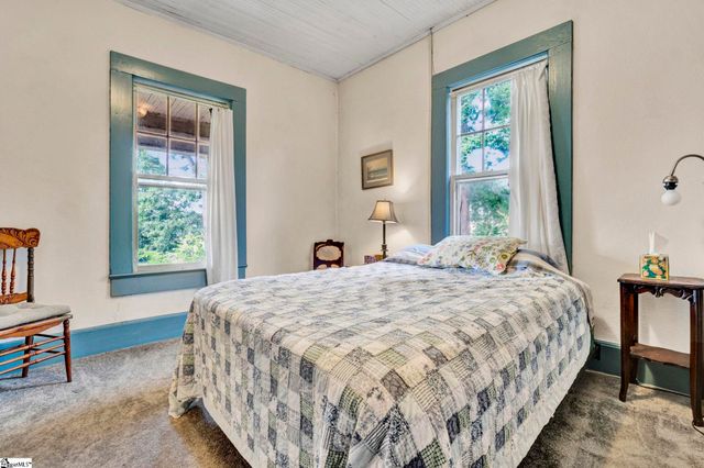 1189 49 Highway, Laurens, SC 29360