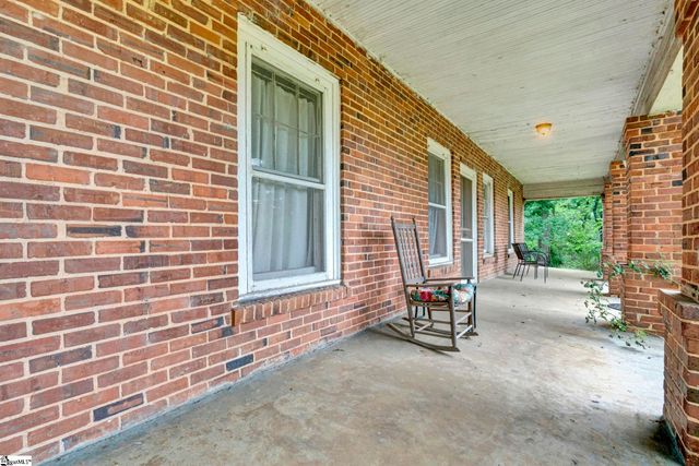 1189 49 Highway, Laurens, SC 29360