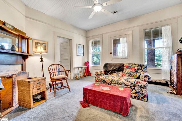 1189 49 Highway, Laurens, SC 29360