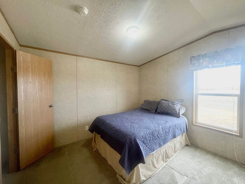 1498 Lane 14, Powell, WY 82435 photo 16