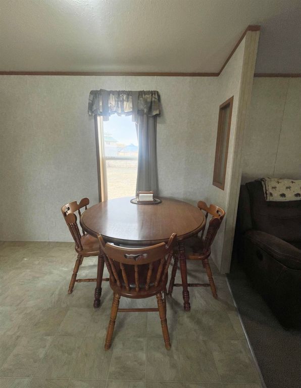 1498 Lane 14, Powell, WY 82435 photo 4