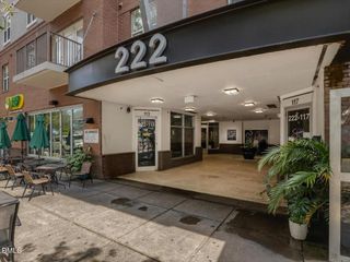 222 Glenwood Avenue 304, Raleigh, NC 27603