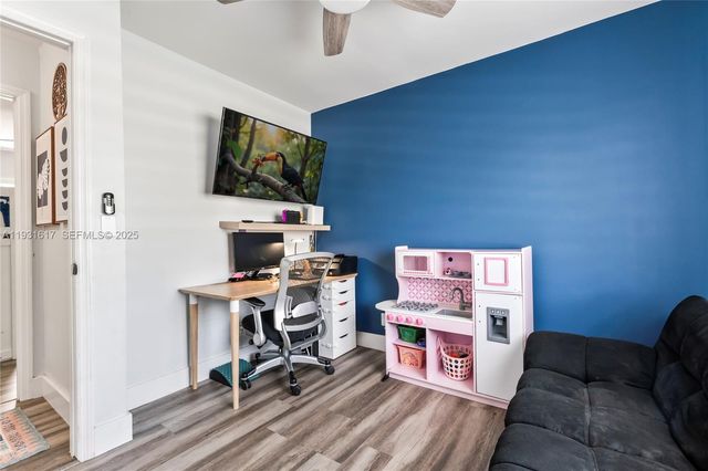 9612 Wyoming Ct, Boca Raton, FL 33434