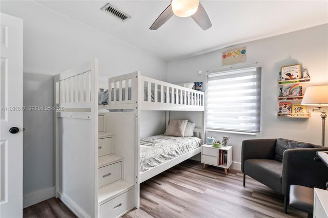 9612 Wyoming Ct, Boca Raton, FL 33434