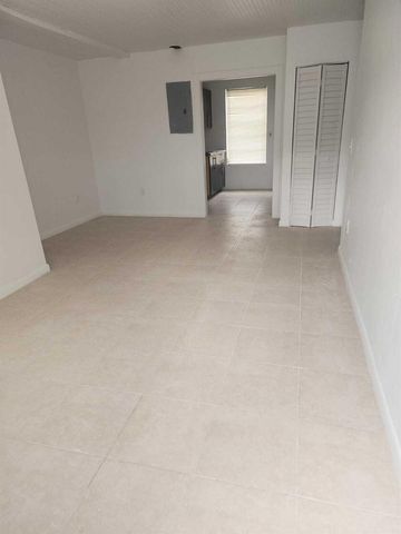 1910 GARFIELD Street 1, Hollywood, FL 33020