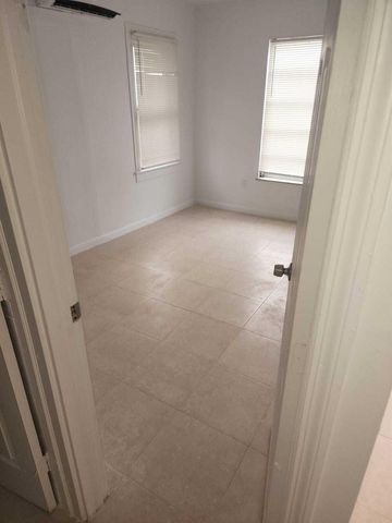 1910 GARFIELD Street 1, Hollywood, FL 33020
