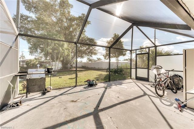 5227 Coronado PKWY 1, Cape Coral, FL 33904