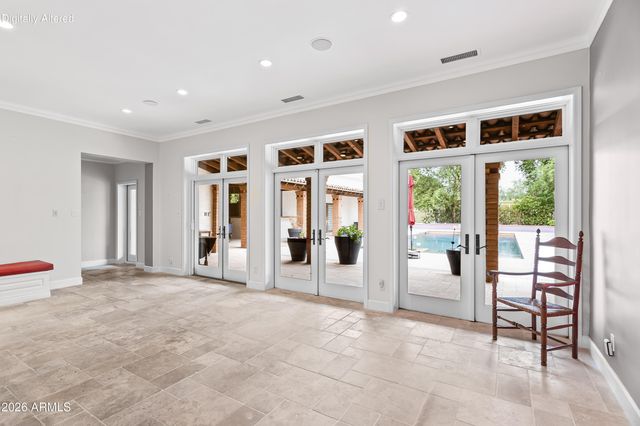 8219 N 74TH Place, Scottsdale, AZ 85258