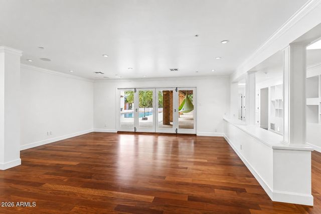 8219 N 74TH Place, Scottsdale, AZ 85258