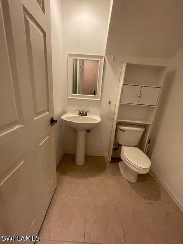 3265 Amanda LN 7, Naples, FL 34109