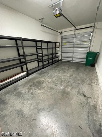 3265 Amanda LN 7, Naples, FL 34109