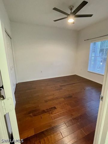 3265 Amanda LN 7, Naples, FL 34109