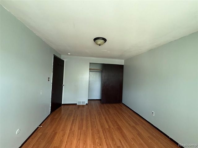 3430 Chase Drive, Warren, MI 48091