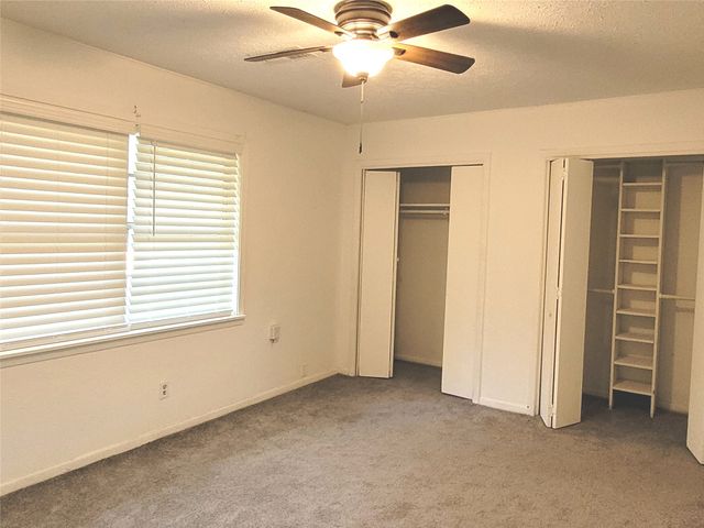 410 SW 22ND, Paris, TX 75460