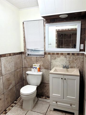410 SW 22ND, Paris, TX 75460