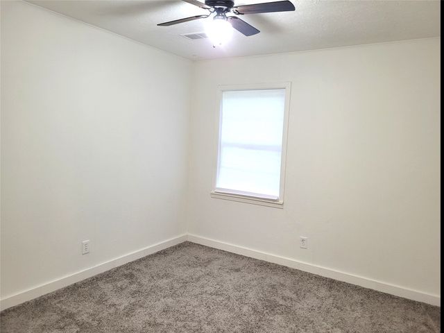 410 SW 22ND, Paris, TX 75460