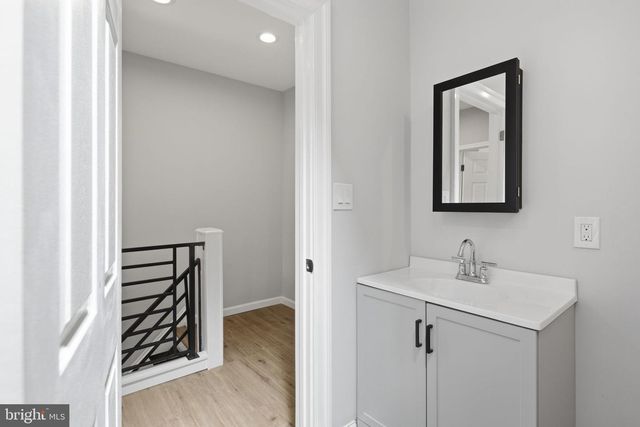 3013 S CARLISLE ST, Philadelphia, PA 19145