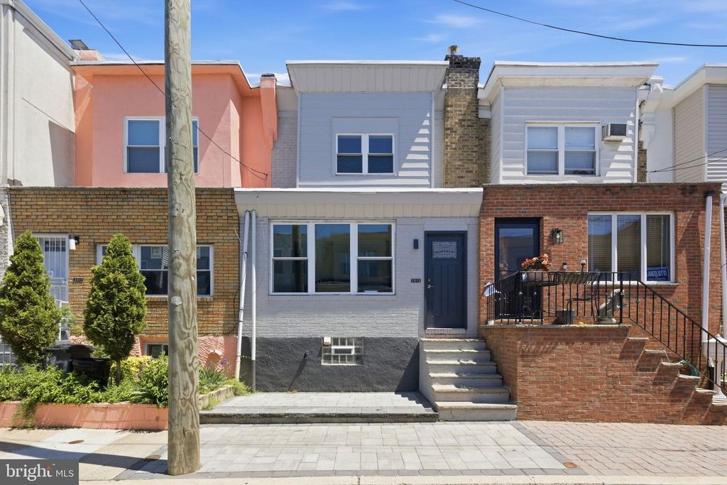 3013 S CARLISLE ST, Philadelphia, PA 19145