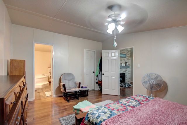 2004 Fall Creek Road, Cleburne, TX 76033